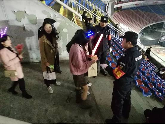 長沙紅光保安服務有限公司,長沙安保服務,長沙安全服務,長沙非武裝押運,勞務派遣服務
