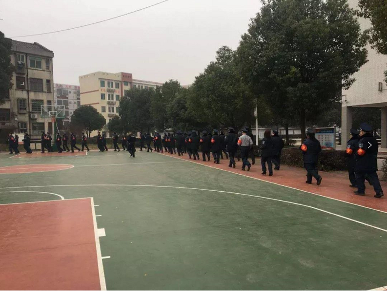 長沙紅光保安服務(wù)有限公司,長沙安保服務(wù),長沙安全服務(wù),長沙非武裝押運,勞務(wù)派遣服務(wù) 長沙紅光保安服務(wù)有限公司,長沙安保服務(wù),長沙安全服務(wù),長沙非武裝押運,勞務(wù)派遣服務(wù)