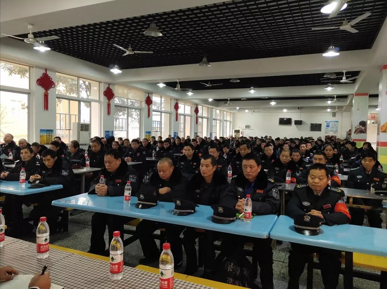 長沙紅光保安服務(wù)有限公司,長沙安保服務(wù),長沙安全服務(wù),長沙非武裝押運,勞務(wù)派遣服務(wù) 長沙紅光保安服務(wù)有限公司,長沙安保服務(wù),長沙安全服務(wù),長沙非武裝押運,勞務(wù)派遣服務(wù)