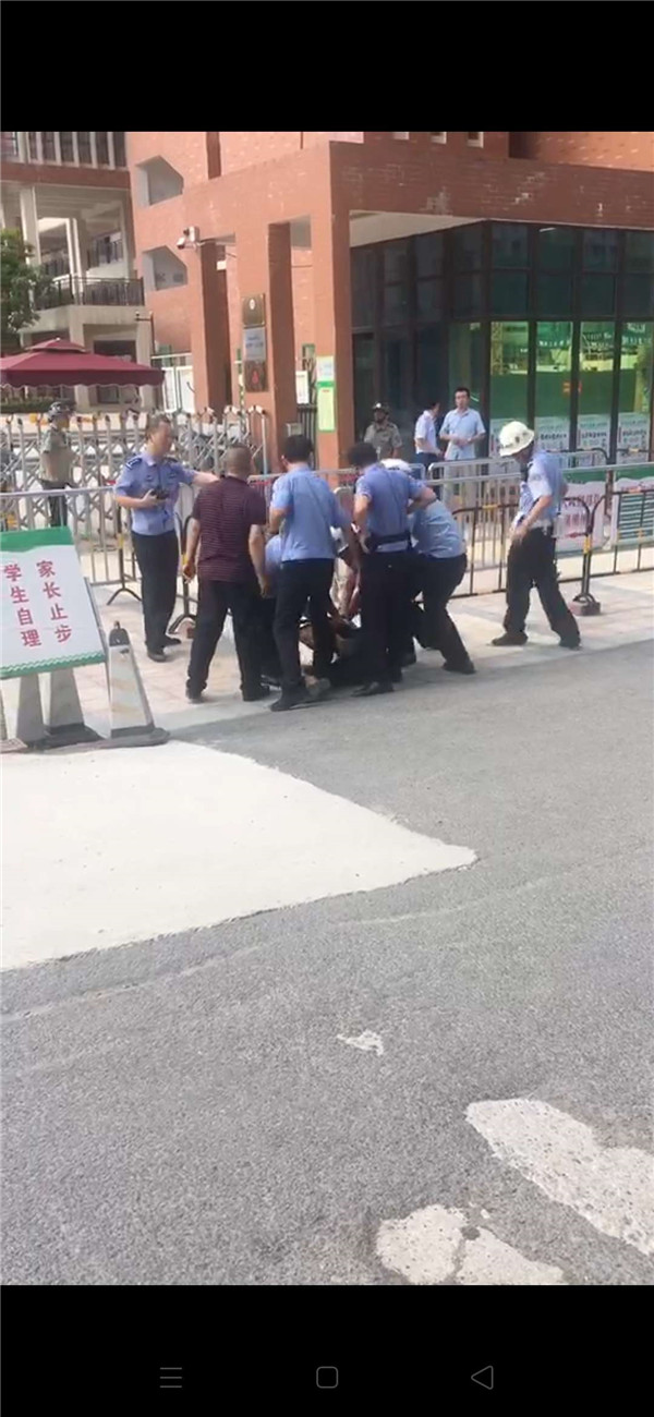 長(zhǎng)沙紅光保安服務(wù)有限公司,長(zhǎng)沙安保服務(wù),長(zhǎng)沙安全服務(wù),長(zhǎng)沙非武裝押運(yùn),勞務(wù)派遣服務(wù) 長(zhǎng)沙紅光保安服務(wù)有限公司,長(zhǎng)沙安保服務(wù),長(zhǎng)沙安全服務(wù),長(zhǎng)沙非武裝押運(yùn),勞務(wù)派遣服務(wù)
