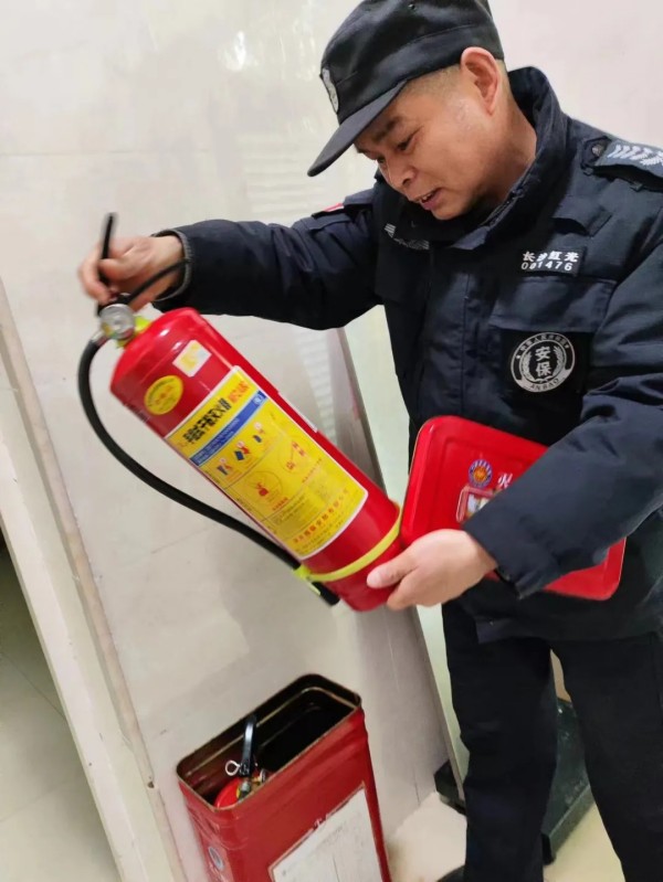 長沙紅光保安服務有限公司,長沙安保服務,長沙安全服務,長沙非武裝押運,勞務派遣服務