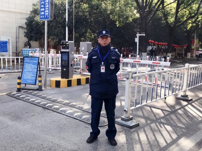 長沙紅光保安服務(wù)有限公司,長沙安保服務(wù),長沙安全服務(wù),長沙非武裝押運(yùn),勞務(wù)派遣服務(wù)