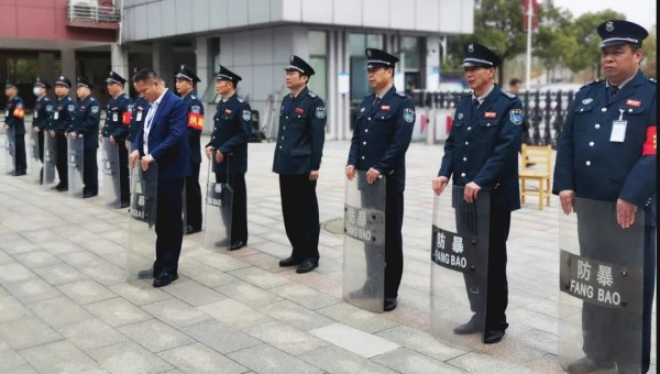 長沙紅光保安服務(wù)有限公司,長沙安保服務(wù),長沙安全服務(wù),長沙非武裝押運(yùn),勞務(wù)派遣服務(wù)