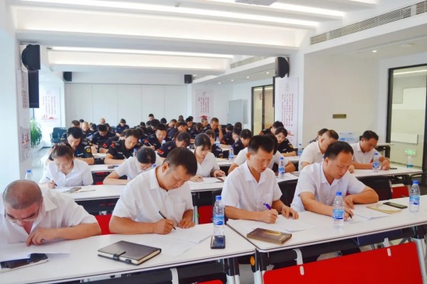長(zhǎng)沙紅光保安服務(wù)有限公司,長(zhǎng)沙安保服務(wù),長(zhǎng)沙安全服務(wù),長(zhǎng)沙非武裝押運(yùn),勞務(wù)派遣服務(wù)