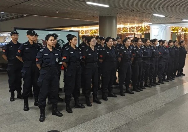 長沙紅光保安服務(wù)有限公司,長沙安保服務(wù),長沙安全服務(wù),長沙非武裝押運(yùn),勞務(wù)派遣服務(wù)
