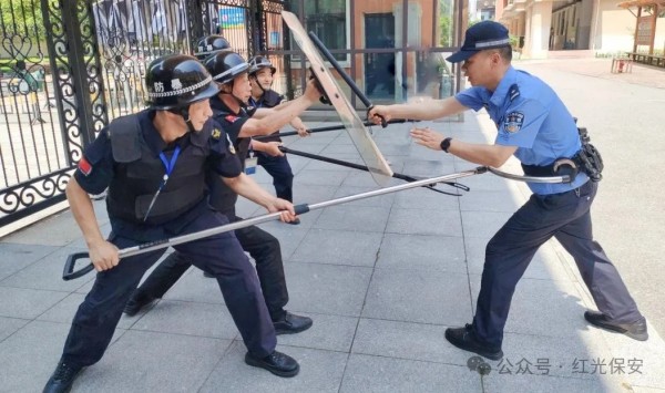 長沙紅光保安服務(wù)有限公司,長沙安保服務(wù),長沙安全服務(wù),長沙非武裝押運,勞務(wù)派遣服務(wù)